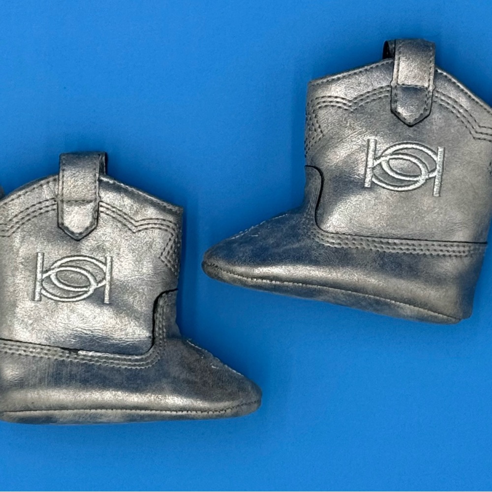 Bebe baby boots size 2‎